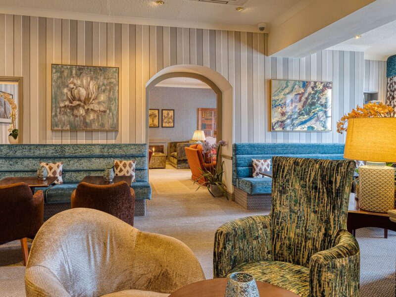 Ambleside Hotel lobby Lounge and Bar