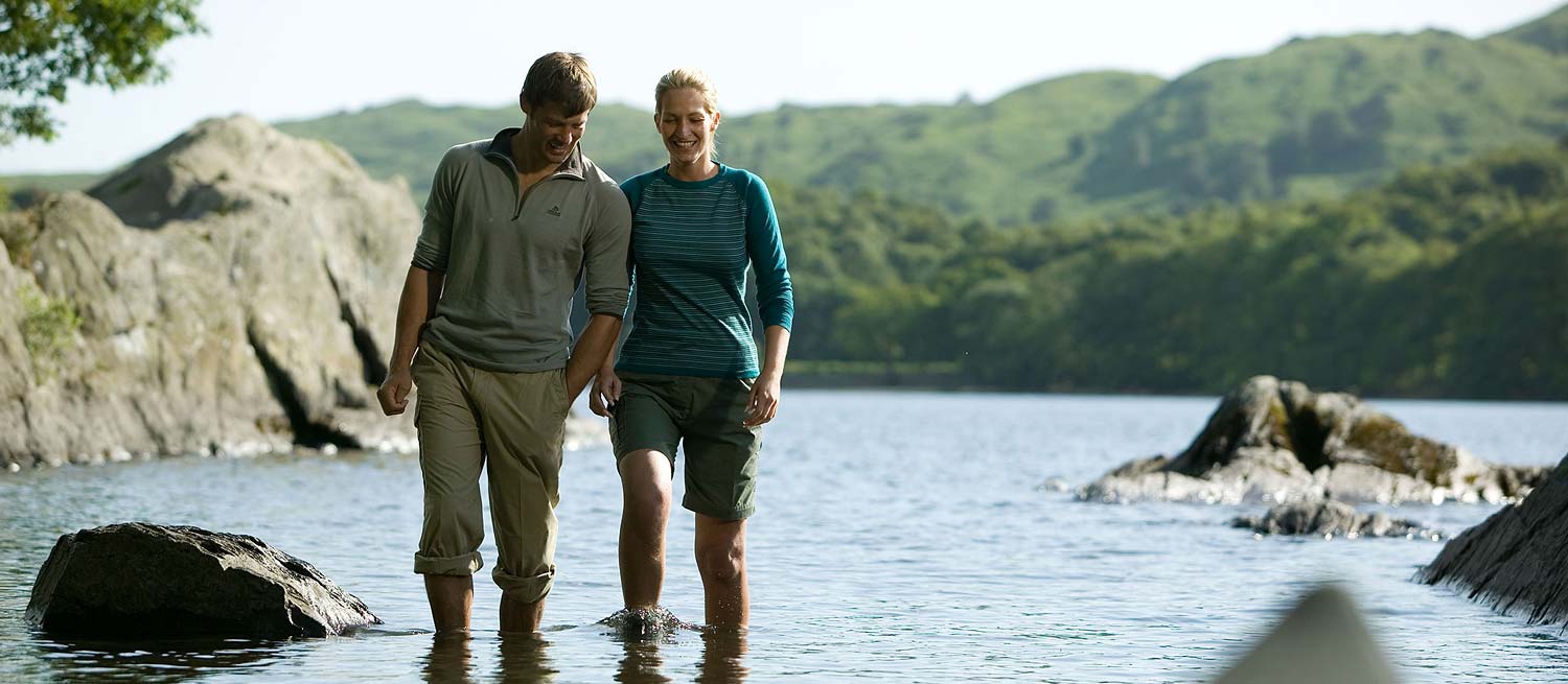 a couple exploring ambleside and the lakedistrict