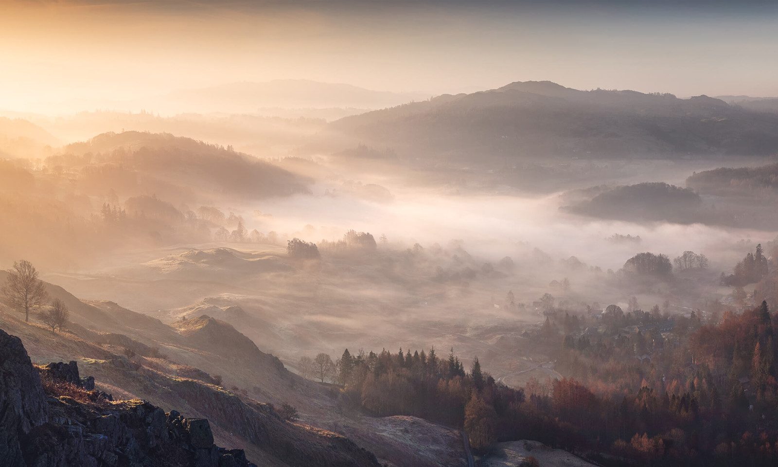 misty morning at elterwater common